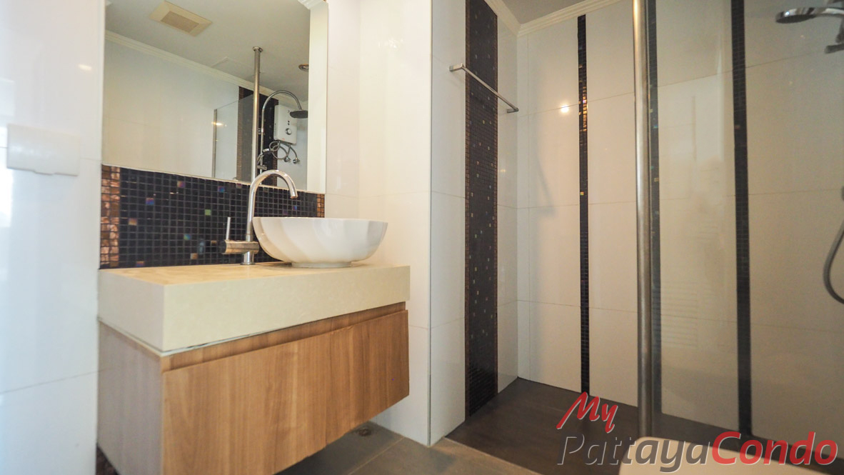 Amazon Residence Pattaya Condo For Sale - AMZ24-10