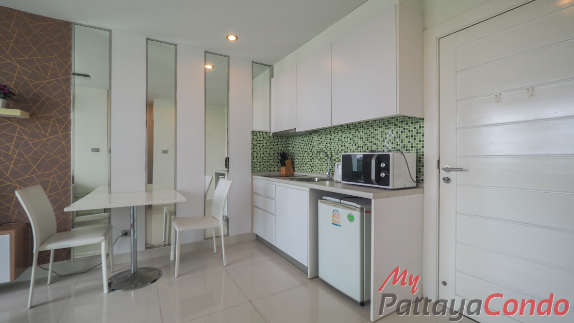 Amazon Residence Pattaya Condo For Sale - AMZ24-1