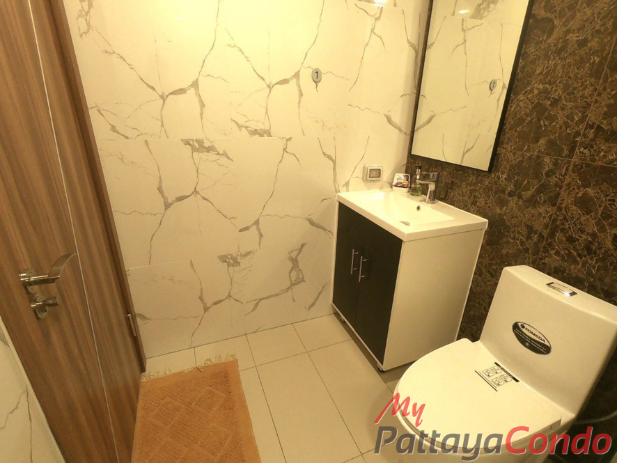 Arcadia Beach Resort For Sale Pattaya - ABR35-10