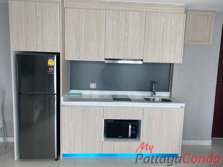 Arcadia Beach Resort For Sale Pattaya - ABR35-1