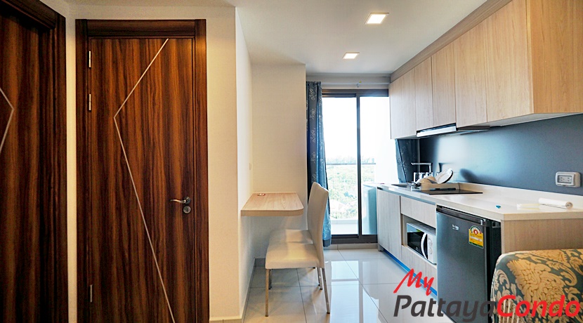 Arcadia Beach Resort For Sale Pattaya - ABR21-1