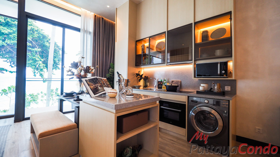 Arom Wong Amat Condo Pattaya For Sale - AROM02-5