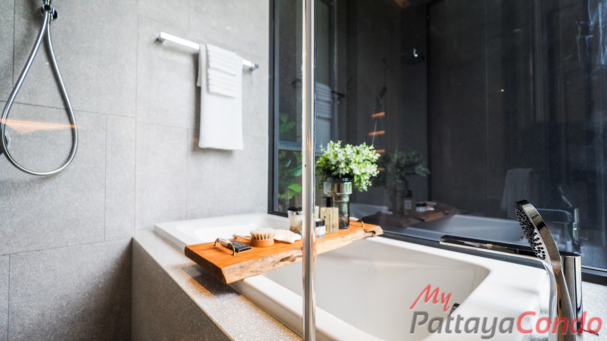 Arom Wong Amat Condo Pattaya For Sale - AROM02-14