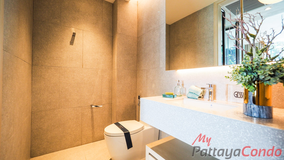 Arom Wong Amat Condo Pattaya For Sale - AROM03-9