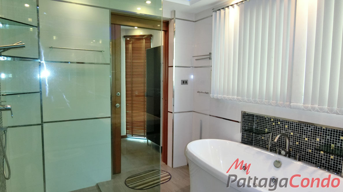 Boutique Garden Pool Villas Jomtien House For Sale - HJCTD02-38