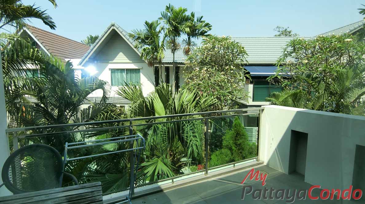Boutique Garden Pool Villas Jomtien House For Sale - HJCTD02-33