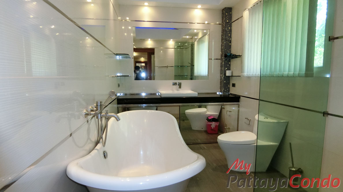 Boutique Garden Pool Villas Jomtien House For Sale - HJCTD02-16
