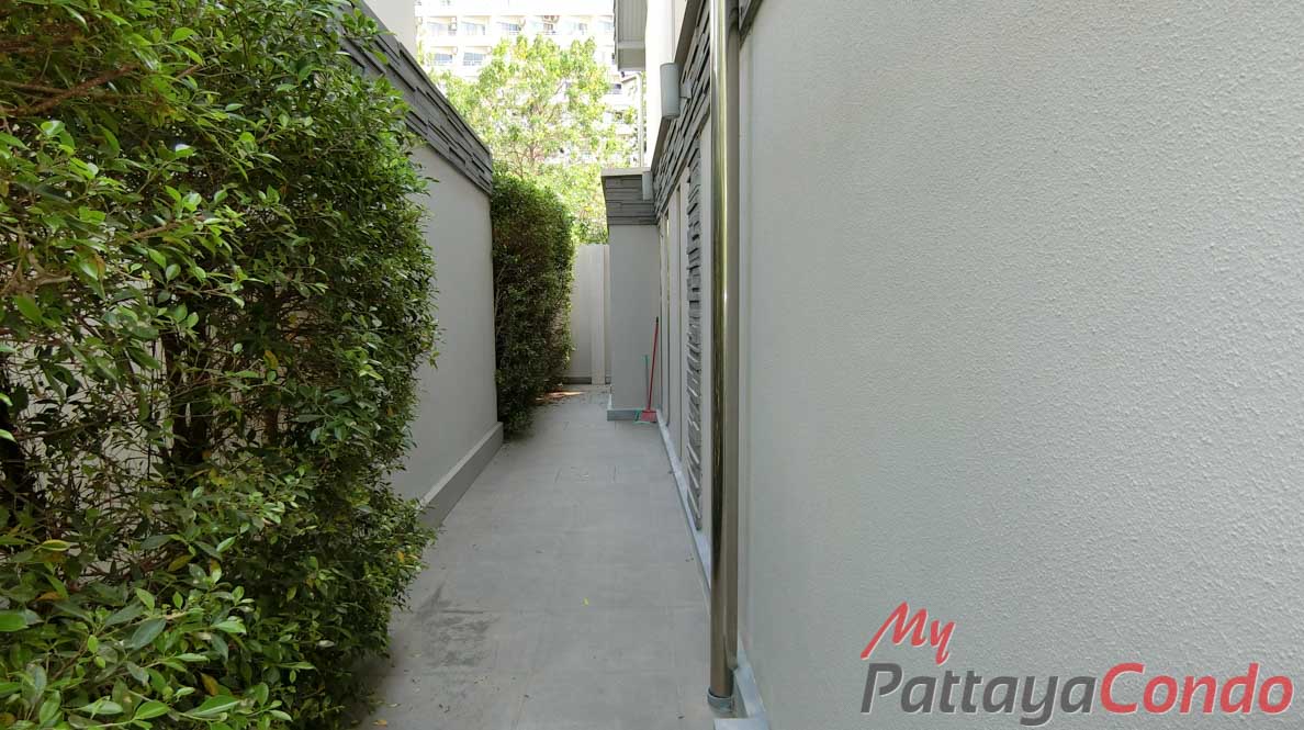 Boutique Garden Pool Villas Jomtien House For Sale - HJCTD02-18