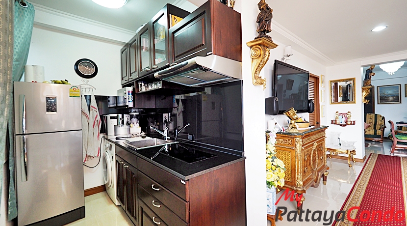 Center Condotel Pattaya Condo For Sale - CTRC01-10