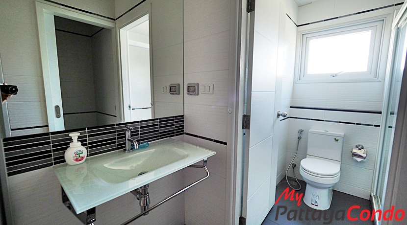 Centric Sea Pattaya Condo For Sale - CC37-20