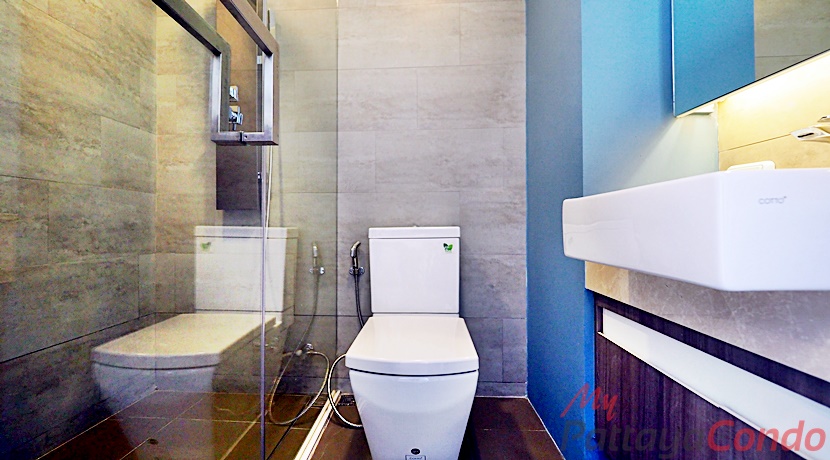 Cetus Beachfront Condo Pattaya For Sale - CETUS09-15