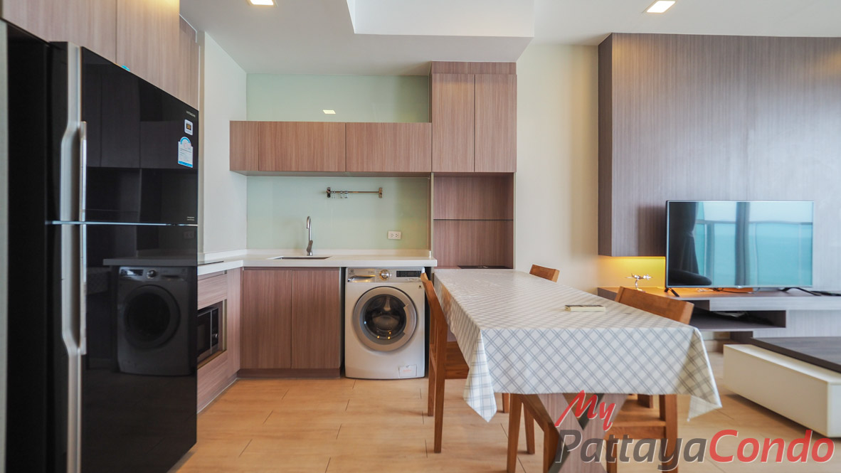 Cetus Beachfront Condo Pattaya For Sale - CETUS14-1