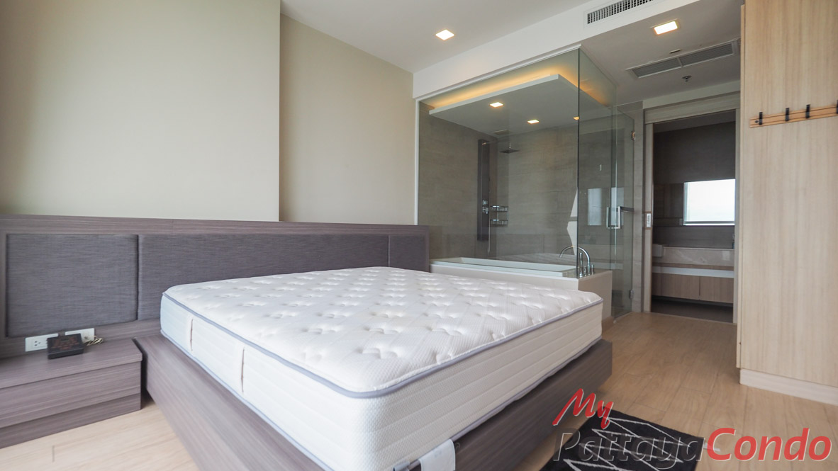 Cetus Beachfront Condo Pattaya For Sale - CETUS14