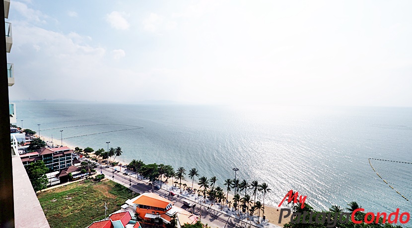 Cetus Beachfront Condo Pattaya For Sale - CETUS04-19