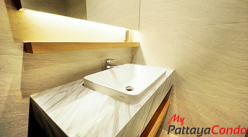 Cetus Beachfront Condo Pattaya For Sale - CETUS04-16
