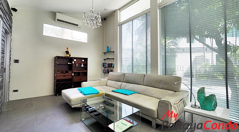 Boutique Garden Pool Villas Jomtien House For Sale - HJCTD01-2