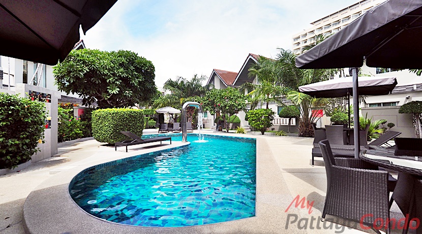 Boutique Garden Pool Villas Jomtien House For Sale - HJCTD01-17