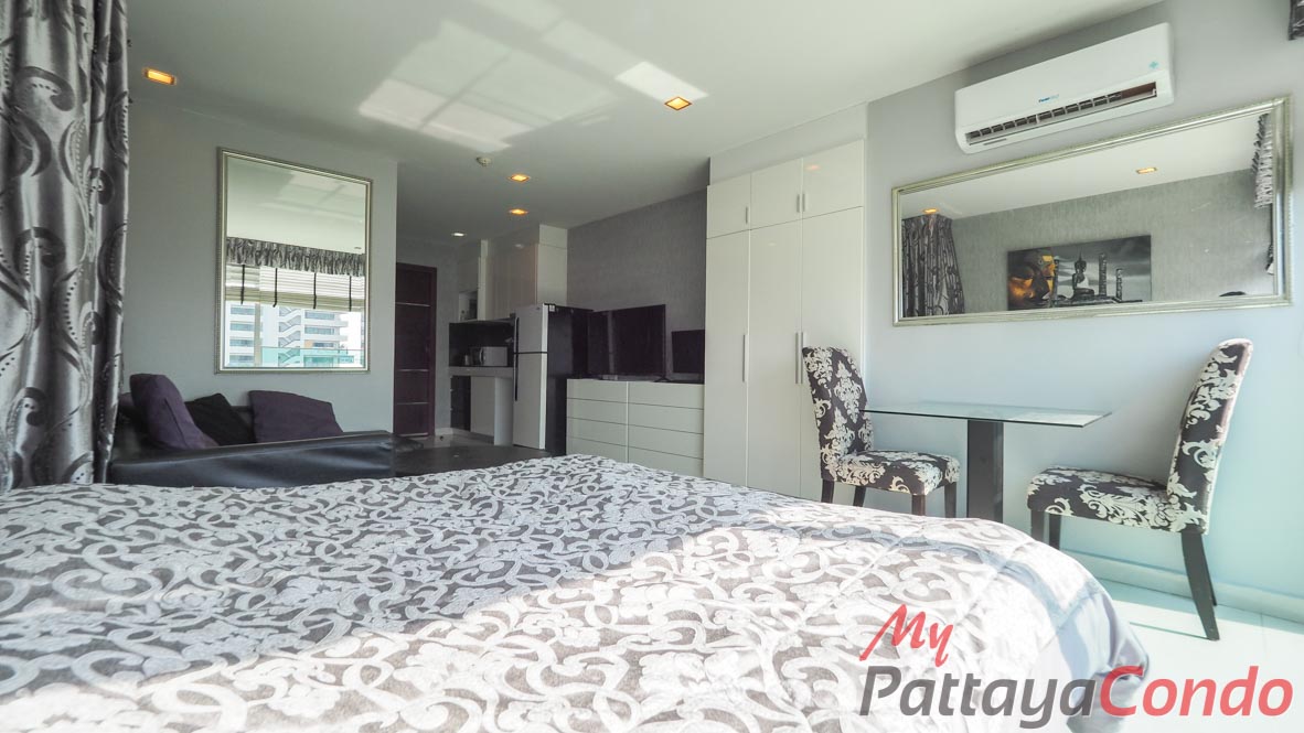 Club Royal Wong Amat Pattaya For Sale - CLUBR28-24