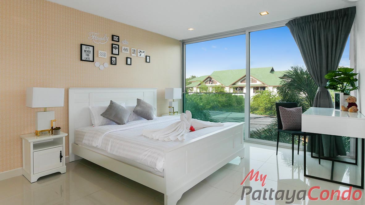 Club Royal Wong Amat Pattaya For Sale - CLUBR27-22