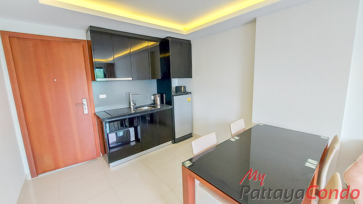 Club Royal Wong Amat Pattaya For Sale - CLUBR23-1