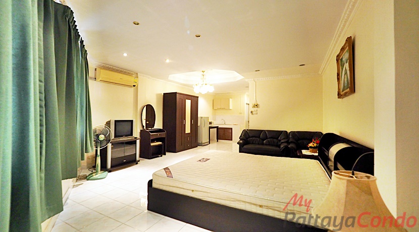Commercial Shophouse For Sale Central Pattaya - CCP0001-14