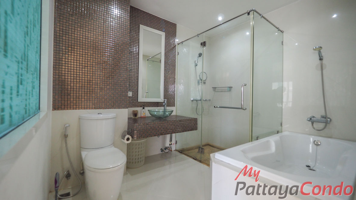 Diamond Suites Resort Pattaya Condo For Sale - DS15-13