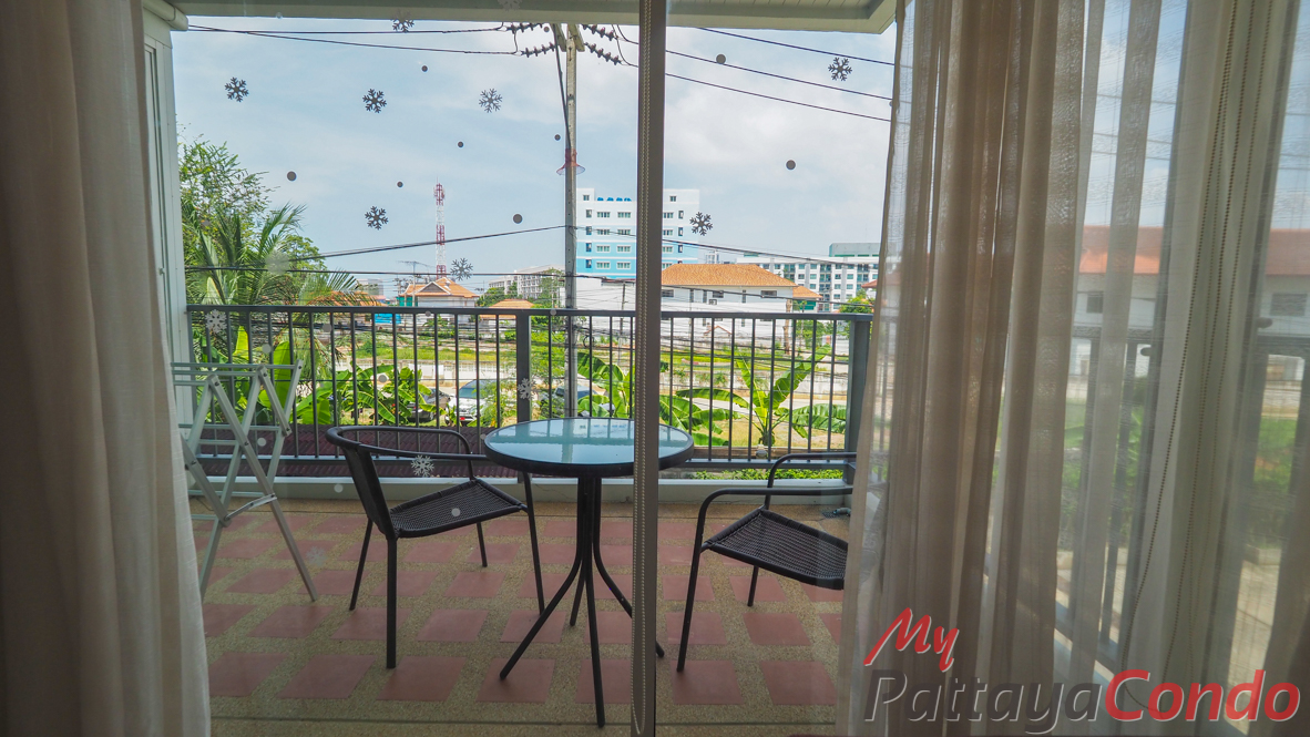Diamond Suites Resort Pattaya Condo For Sale - DS15-19