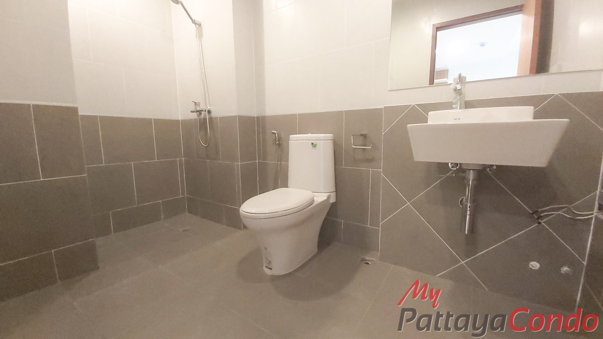 Diamond Suites Resort Pattaya Condo For Sale - DS13-11