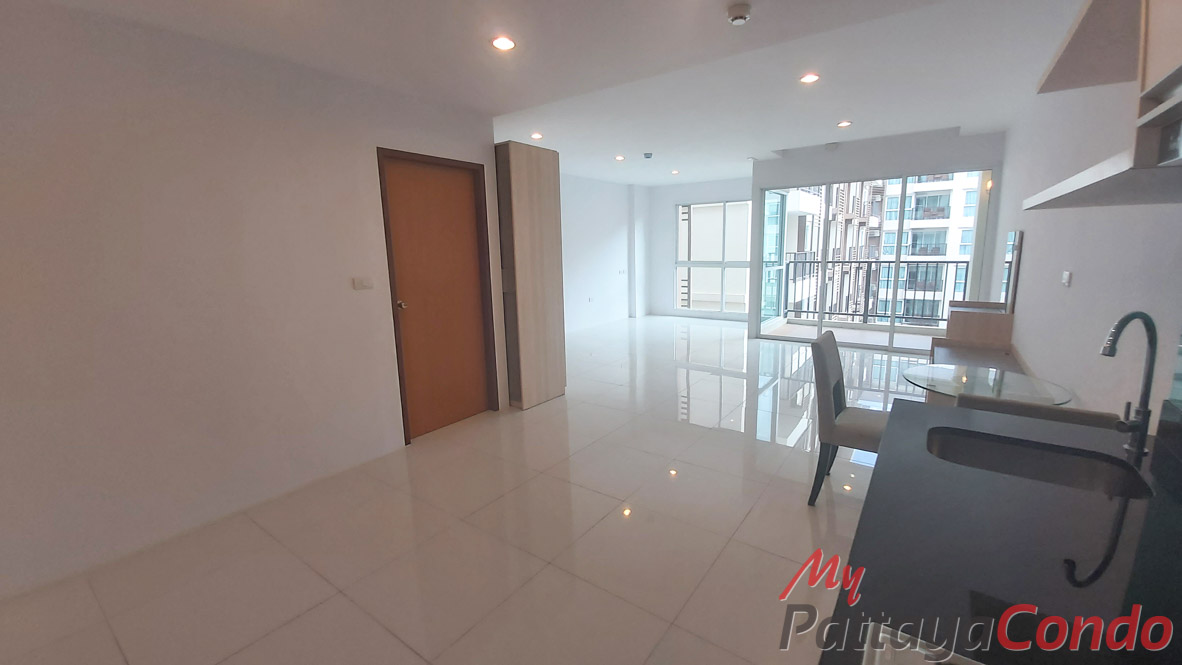 Diamond Suites Resort Pattaya Condo For Sale - DS14-0