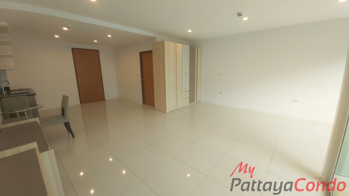 Diamond Suites Resort Pattaya Condo For Sale - DS14-7