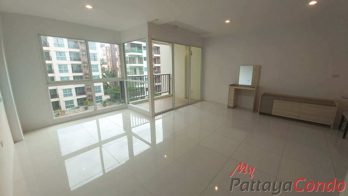 Diamond Suites Resort Pattaya Condo For Sale - DS14-4