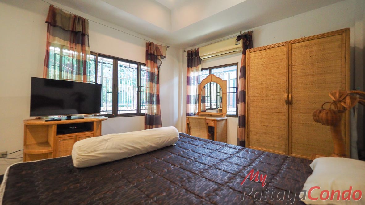 Ekmongkol Village 1 Pattaya For Sale - HEEMK01-20
