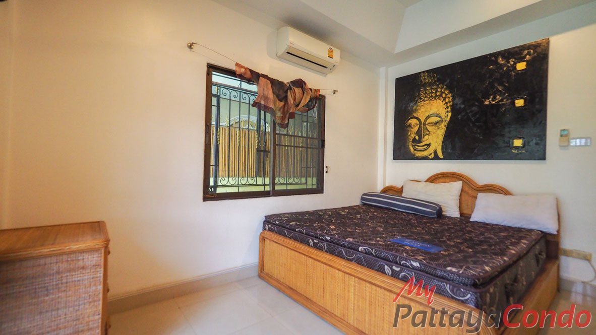 Ekmongkol Village 1 Pattaya For Sale - HEEMK01-24