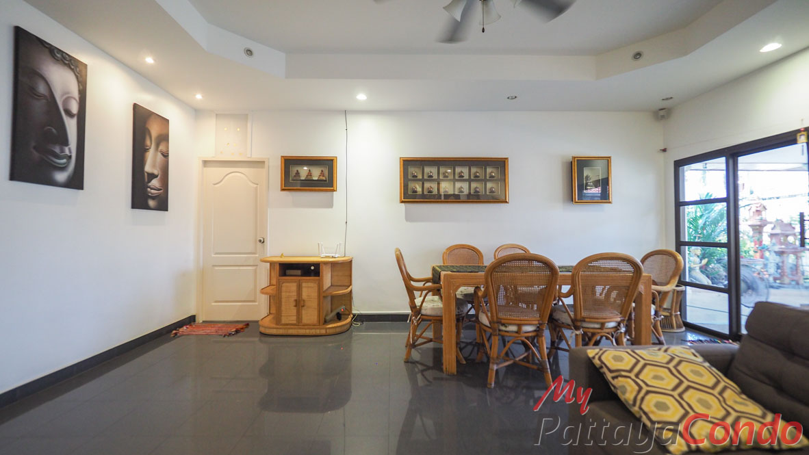 Ekmongkol Village 1 Pattaya For Sale - HEEMK01-13