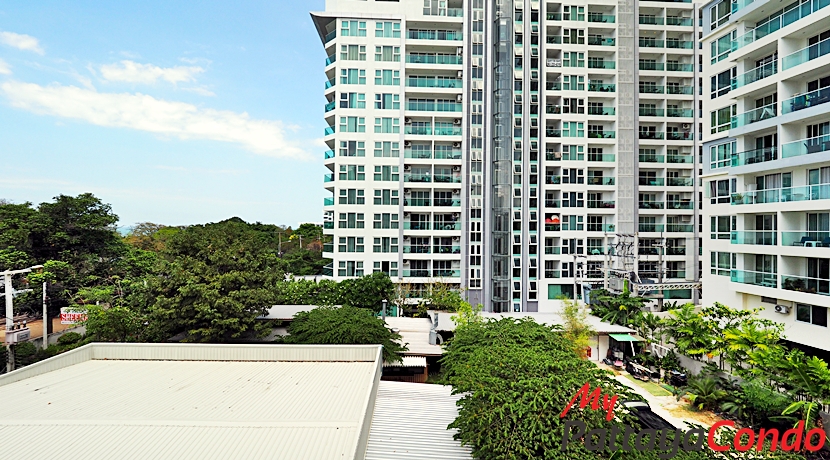 Emerald Palace Condominium Pattaya For Sale - EMP01-12