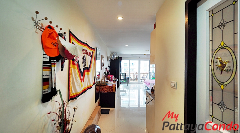 Emerald Palace Condominium Pattaya For Sale - EMP01