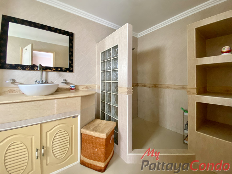 Executive Residence 1 Pattaya Condo For Sale - EXONE03-9