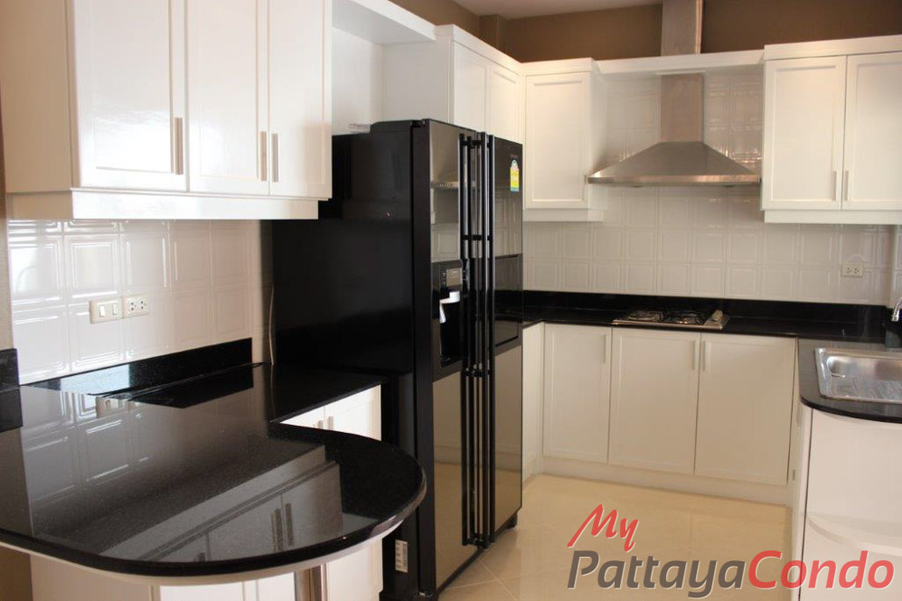 Green Field Villas 3 East Pattaya House For Sale - HEGF302-14
