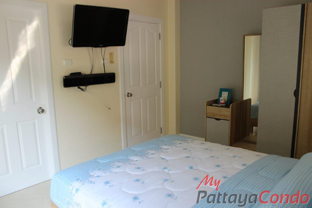 Green Field Villas 3 East Pattaya House For Sale - HEGF302-24