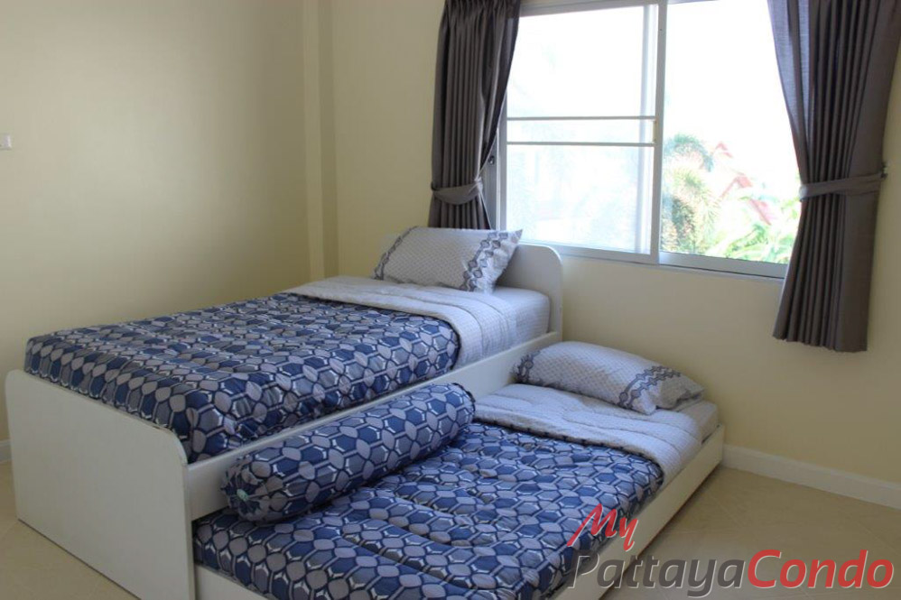 Green Field Villas 3 East Pattaya House For Sale - HEGF302-32