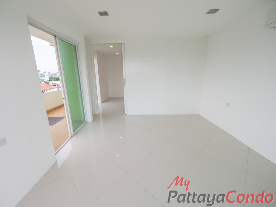 Jada Beach Residence Pattaya For Sale - JDB02-2