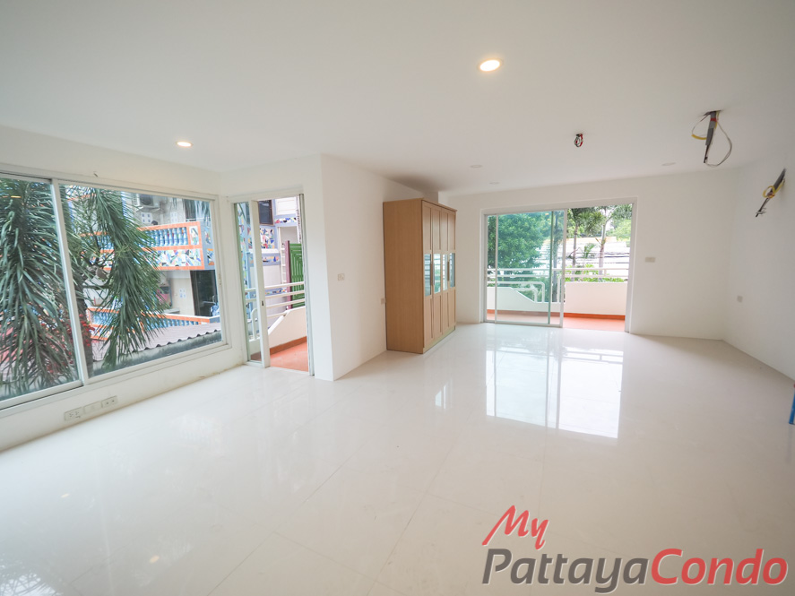 Jada Beach Residence Pattaya For Sale - JDB01-2