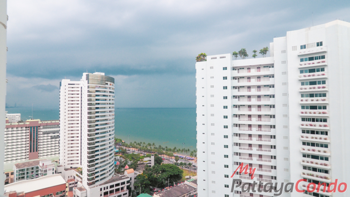 Jomtien Complex Condotel Pattaya For Sale - JTC07-24