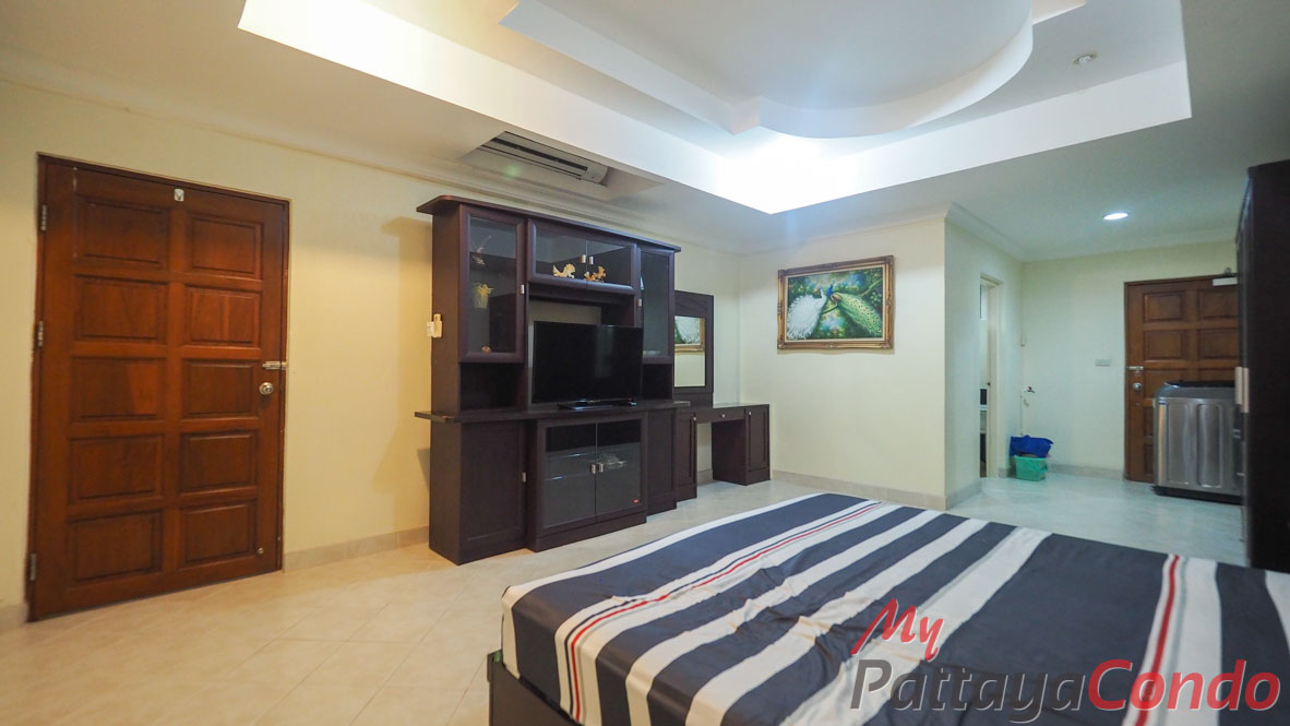 Jomtien Complex Condotel Pattaya For Sale - JTC07-12