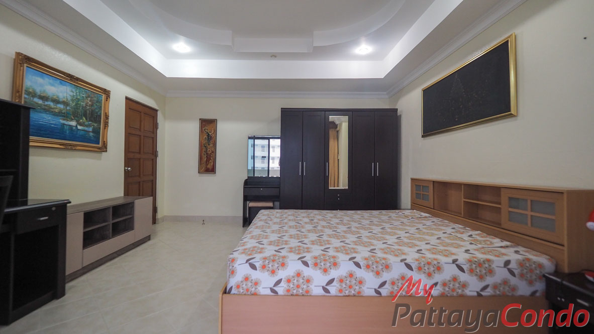 Jomtien Complex Condotel Pattaya For Sale - JTC07-17