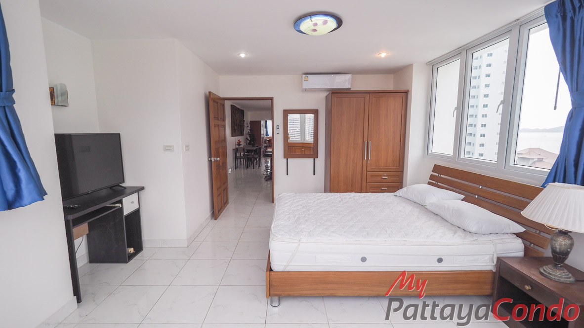 Jomtien Complex Condotel Pattaya For Sale - JTC06-17