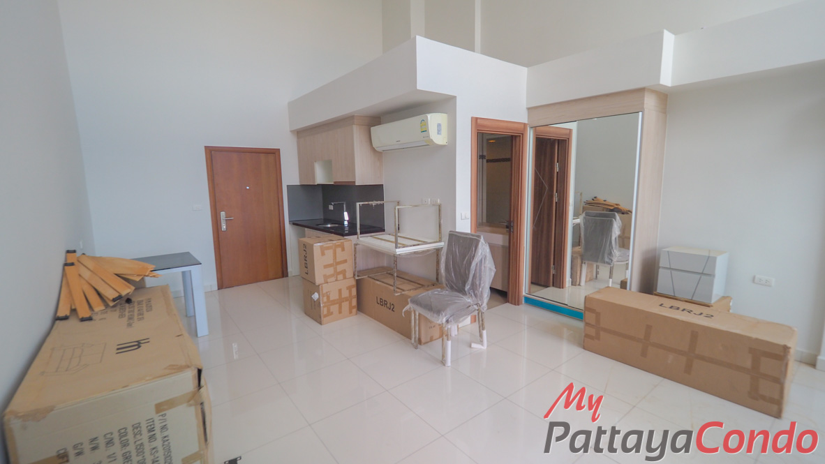 Laguna Beach Resort 2 Jomtien Pattaya Condo For Sale - LBR2J14-13