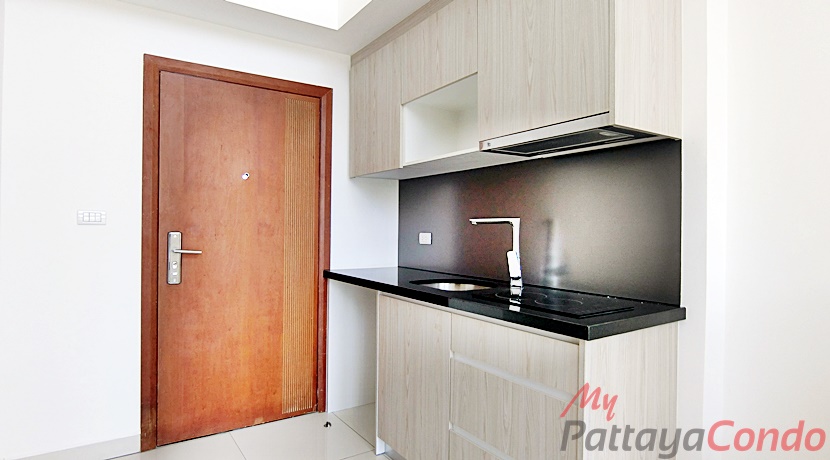Laguna Beach Resort 2 Jomtien Pattaya Condo For Sale - LBR2J09-1