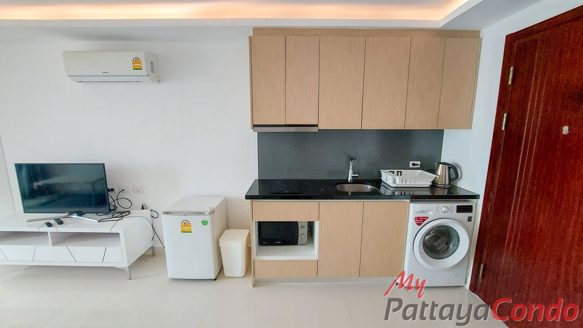 Laguna Beach Resort 3 The Maldives Pattaya Condo For Sale - LBR3M34-1