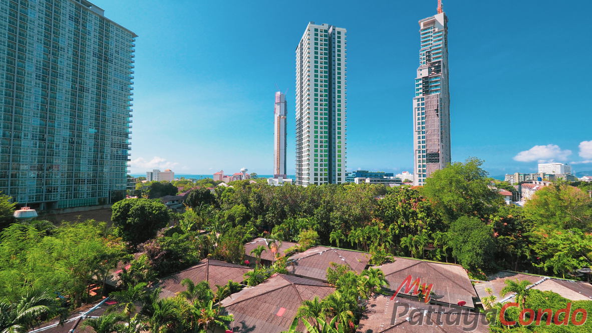 Laguna Beach Resort Jomtien Condo For Sale - LBRJ21-14